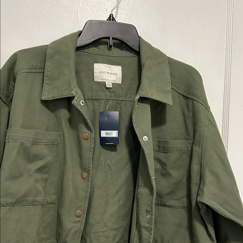 Lucky Brand Khaki Green snap button Jacket NWT.   Size L.